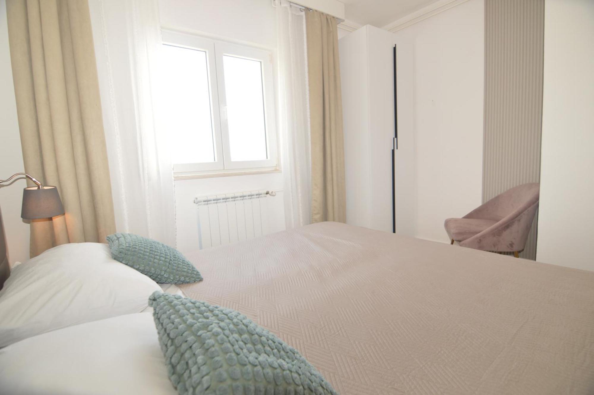 Apartments Amari Стариград-Пакленица Екстериор снимка